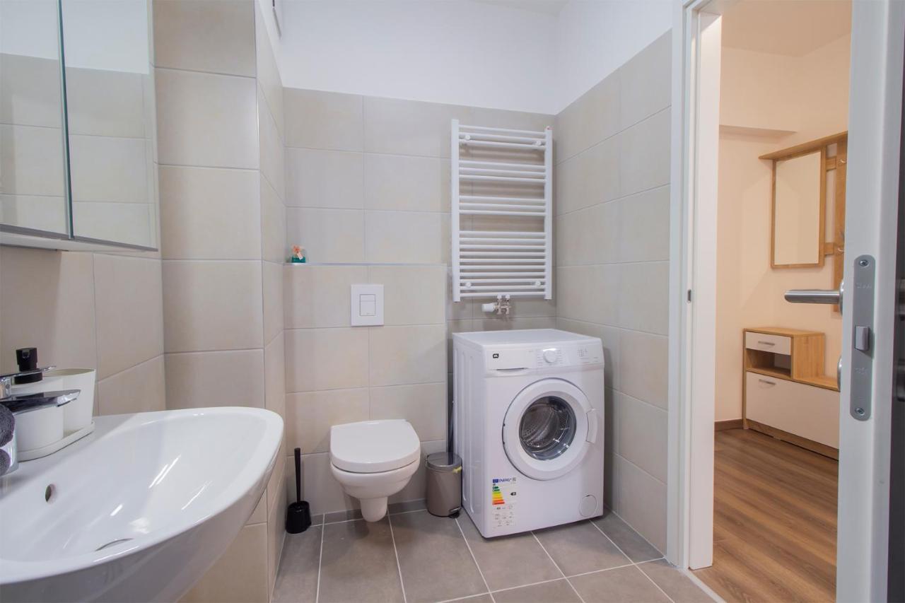 Corvin Modern Suite Budapest Exterior photo